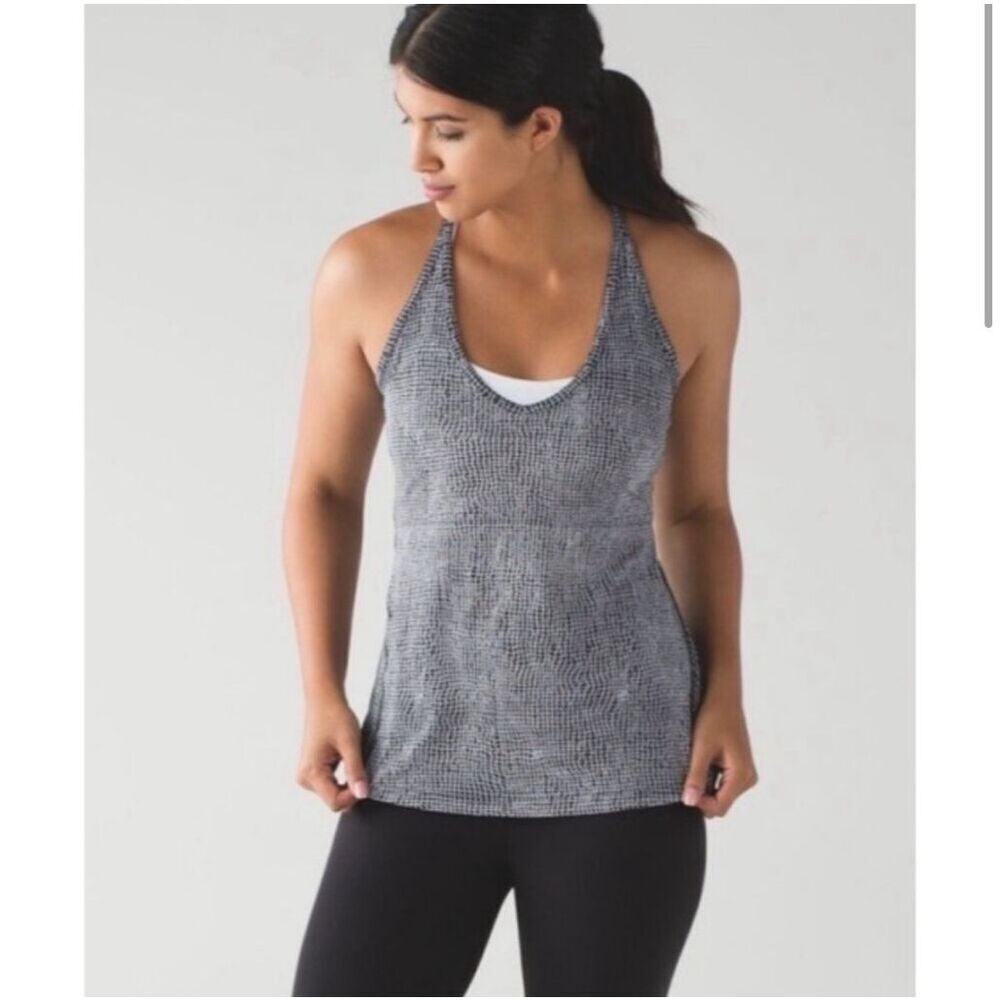 Lululemon Wild And Free Tank Fall Net White Black / Black size 8